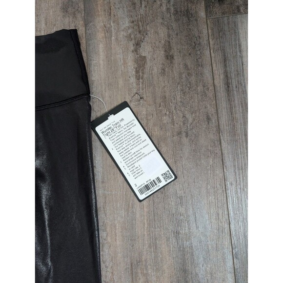 NWT Lululemon Wunder Train High-Rise Tight 28" Radiate Foil Print Black Size 2 - Picture 2 of 3
